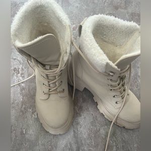 Ladies Boots